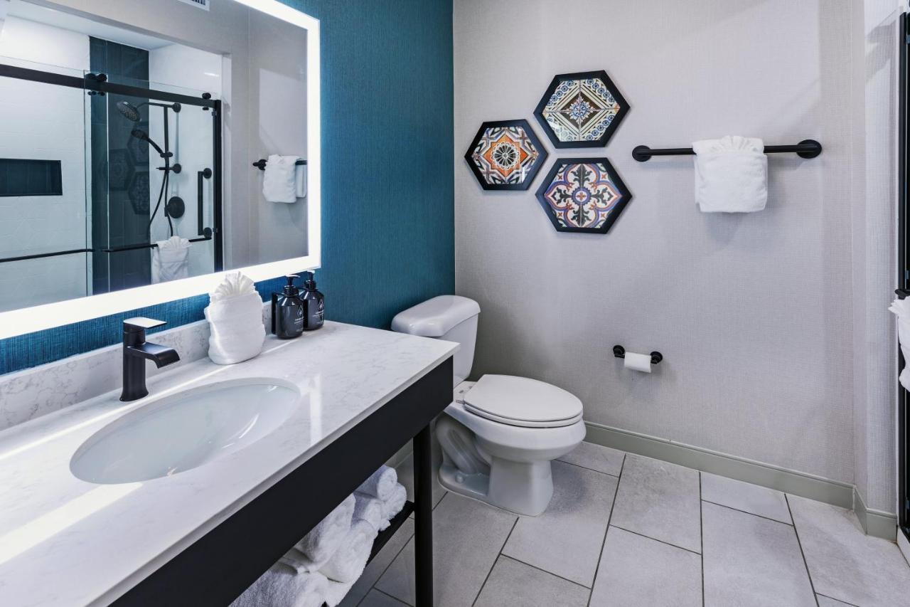 Hotel Indigo Spring - Woodlands Area By Ihg Exteriör bild